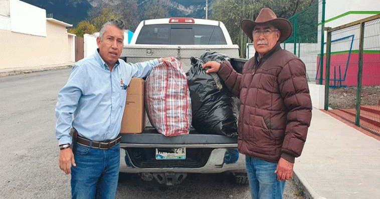 RECIBE DONATIVO DIF MUNICIPAL